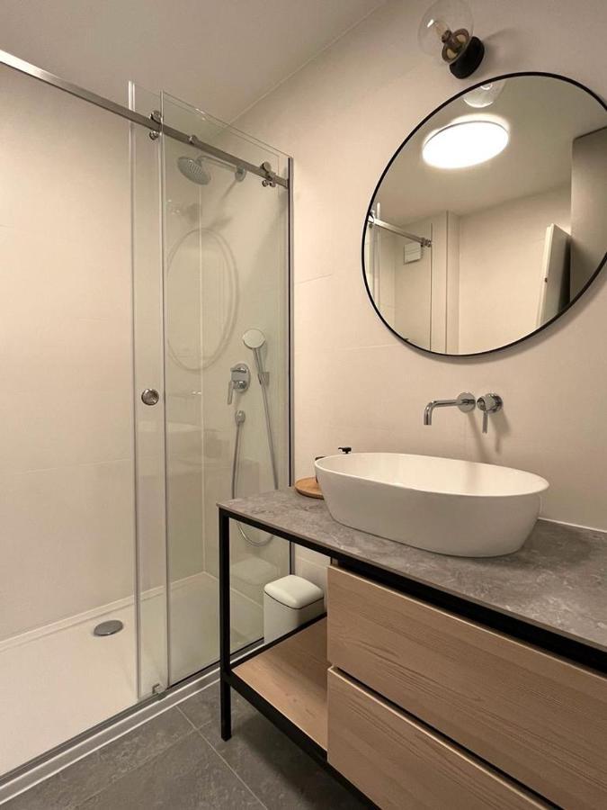 Stiva Apartment - New Apartment With Free Parking, 150M From The Beach Kaštela 外观 照片