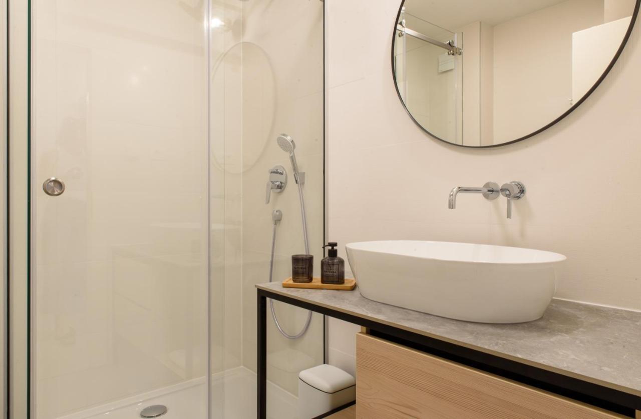 Stiva Apartment - New Apartment With Free Parking, 150M From The Beach Kaštela 外观 照片